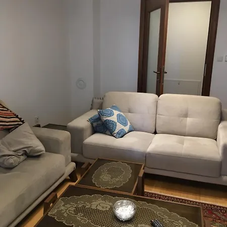 Apartament * サラエヴォ